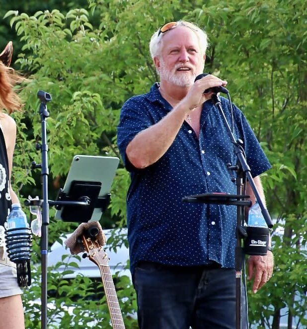 Rich Herb, vocals, Lyin' Eyes